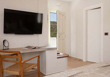 Junior suite at Edem hotel in Sifnos